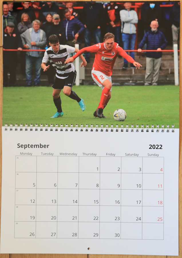 2202 Bonnyrigg Rose Calendar 
