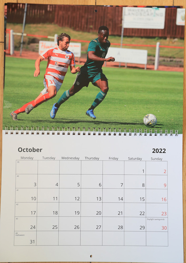2202 Bonnyrigg Rose Calendar 
