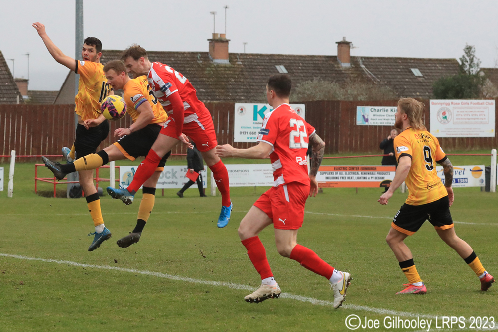Bonnyrigg Rose v Annan Athletic