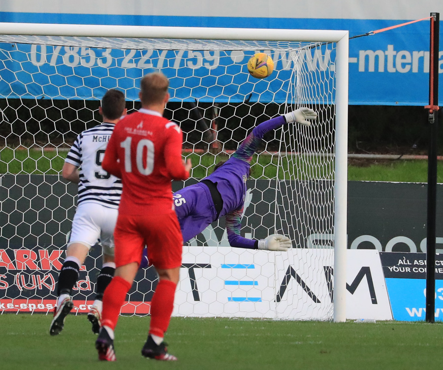 Queen's Park v Bonnyrigg Rose