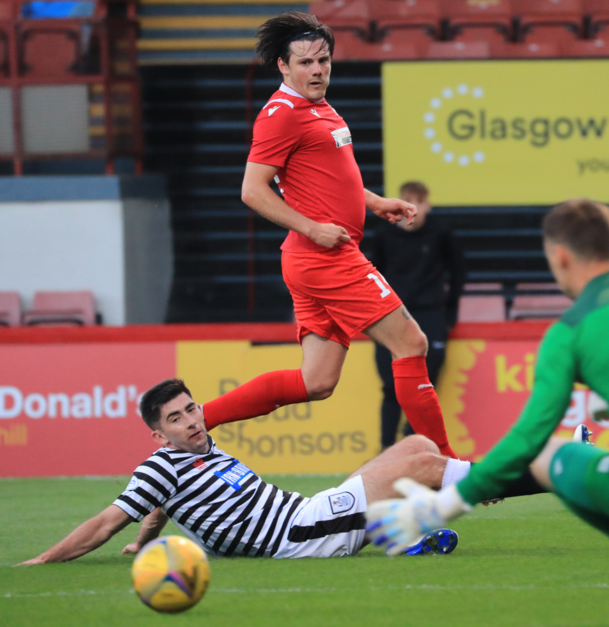 Queen's Park v Bonnyrigg Rose