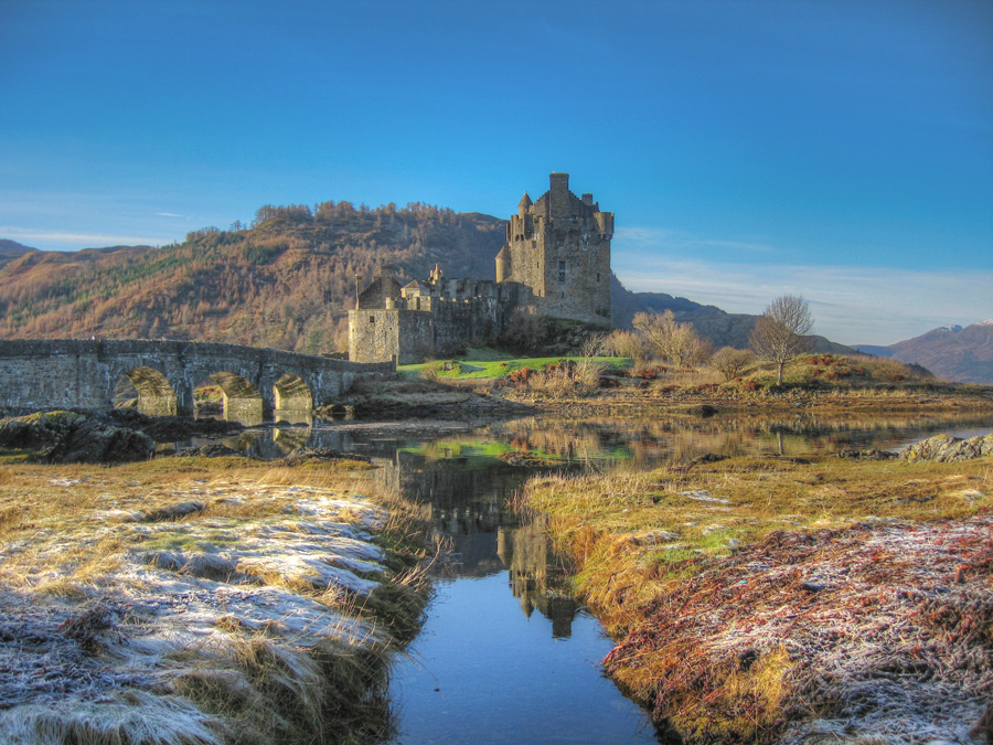 Eilean Donan Castle taken with a 7.1 megapixels compact camera