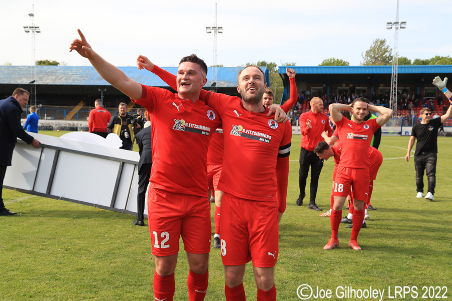 Cowdenbeath v Bonnyrigg Rose . The full time celebrations 