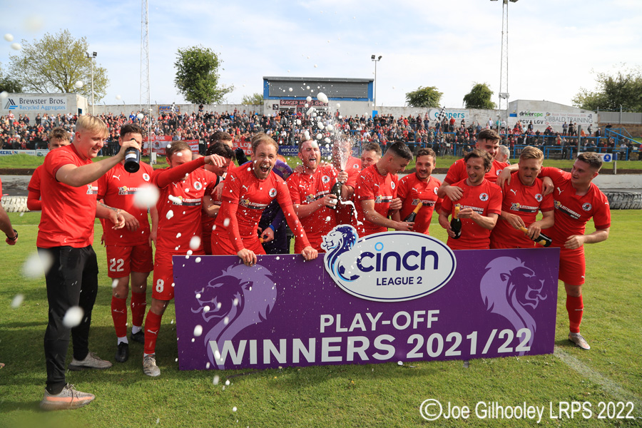 Cowdenbeath v Bonnyrigg Rose . The full time celebrations 