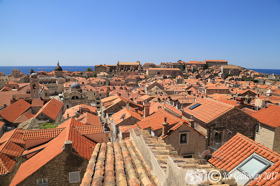Walk around Dubrovnik city walls