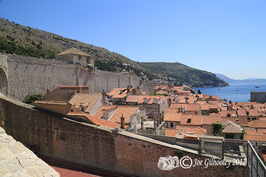 Walk around Dubrovnik city walls