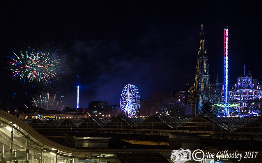 Edinburgh Christmas Lights Switch on - The Fireworks
