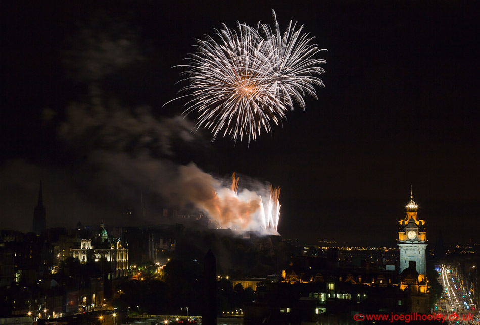 Edinburgh Festival Fireworks 2015 from Calton Hill