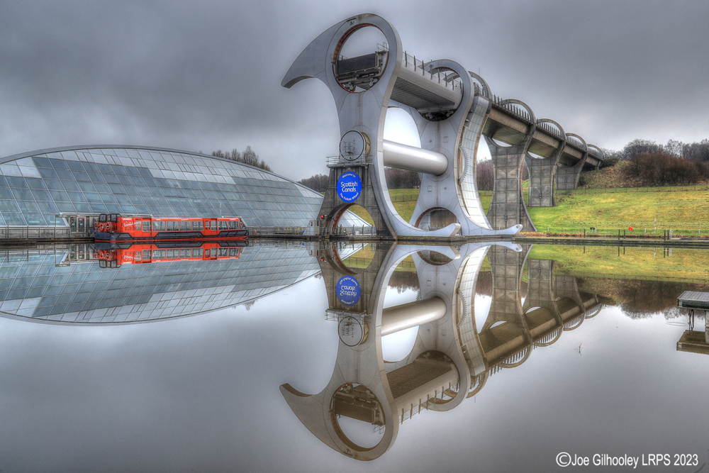 The Falkirk Wheel before lights came on