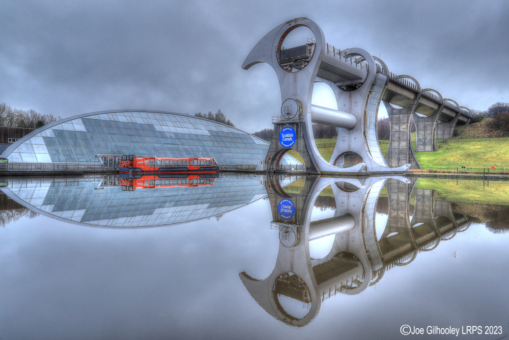 The Falkirk Wheel before lights came on