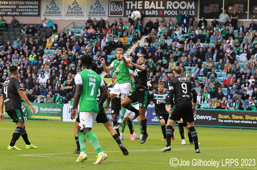 Hibernian v Groningen