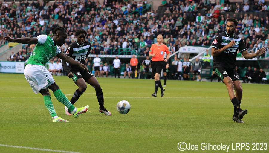 Hibernian v Groningen