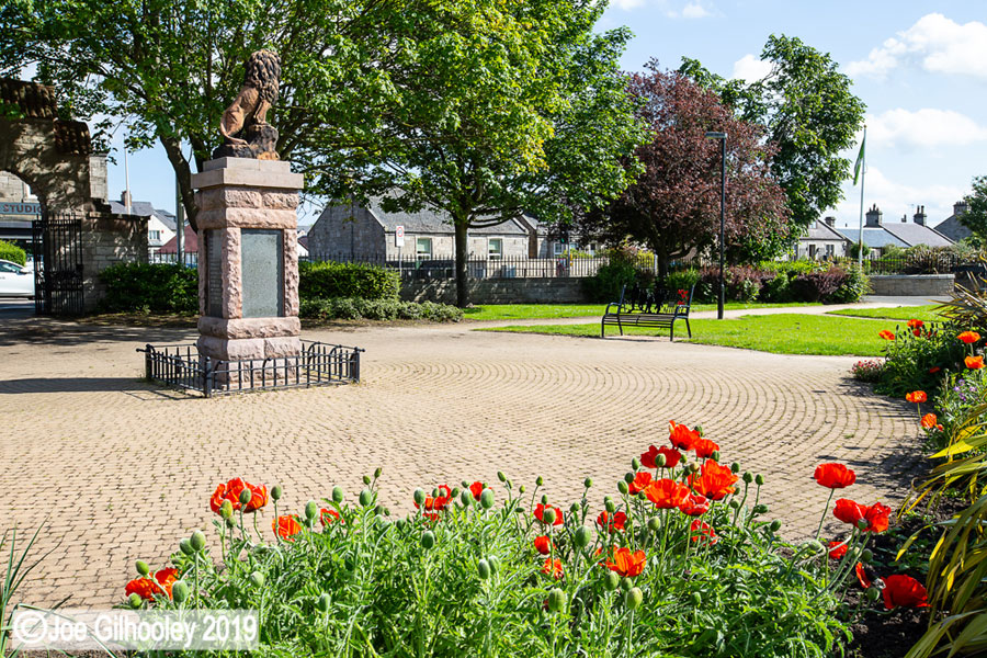 Loanhead War Memorial Bench