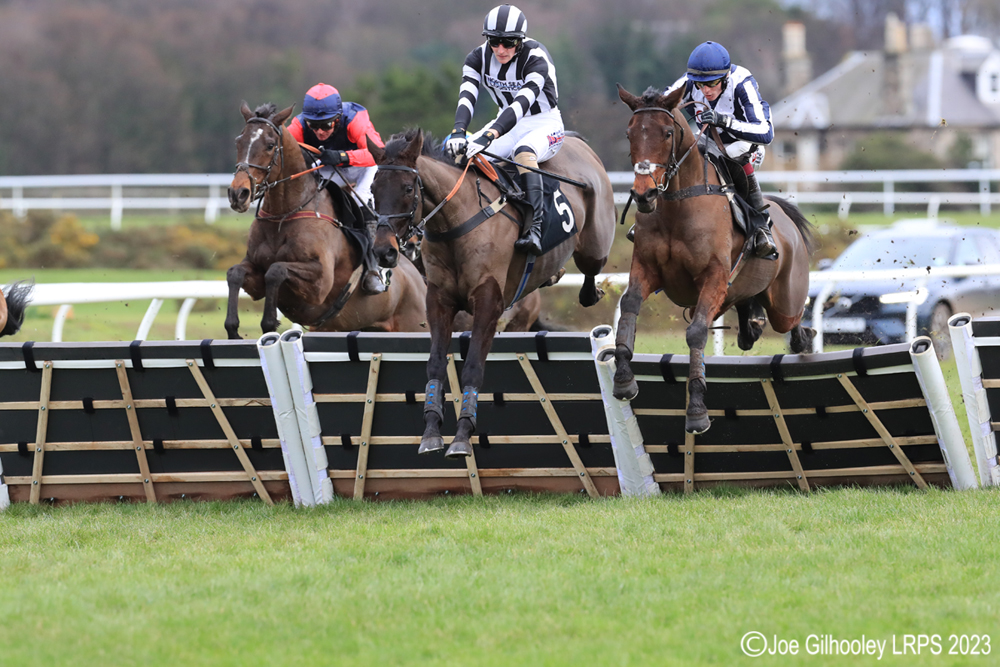 Musselburgh Horseracing - Jumps Meeting


