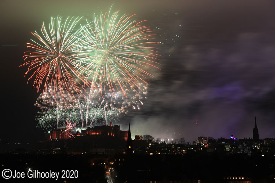 Edinburgh's New Year Fireworks 2020 from Blackford Hill