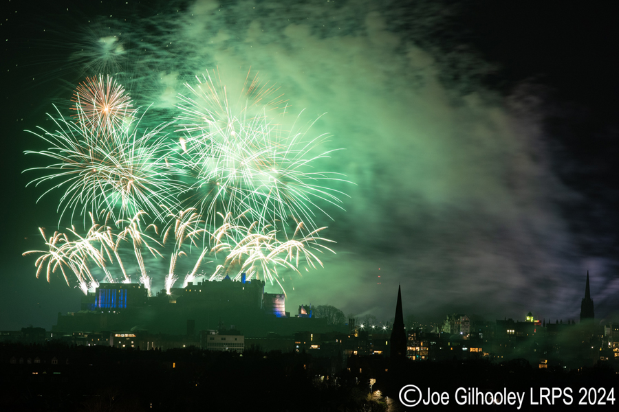 Edinburgh's New Year Fireworks 2024 from Blackford Hill Edinburgh's New Year Fireworks 2024 from Blackford Hill