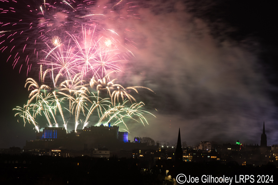 Edinburgh's New Year Fireworks 2024 from Blackford Hill Edinburgh's New Year Fireworks 2024 from Blackford Hill