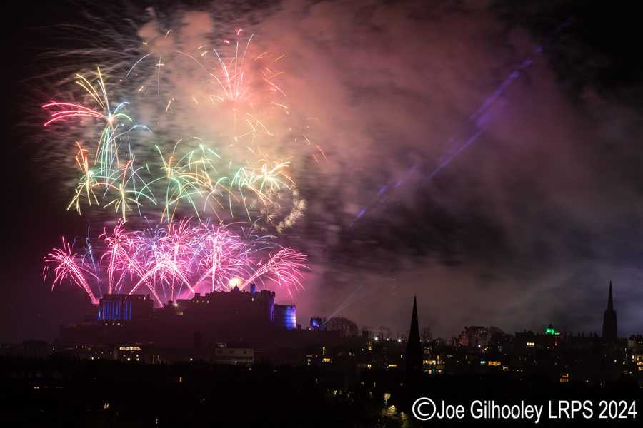 Edinburgh's New Year Fireworks 2024 from Blackford Hill Edinburgh's New Year Fireworks 2024 from Blackford Hill