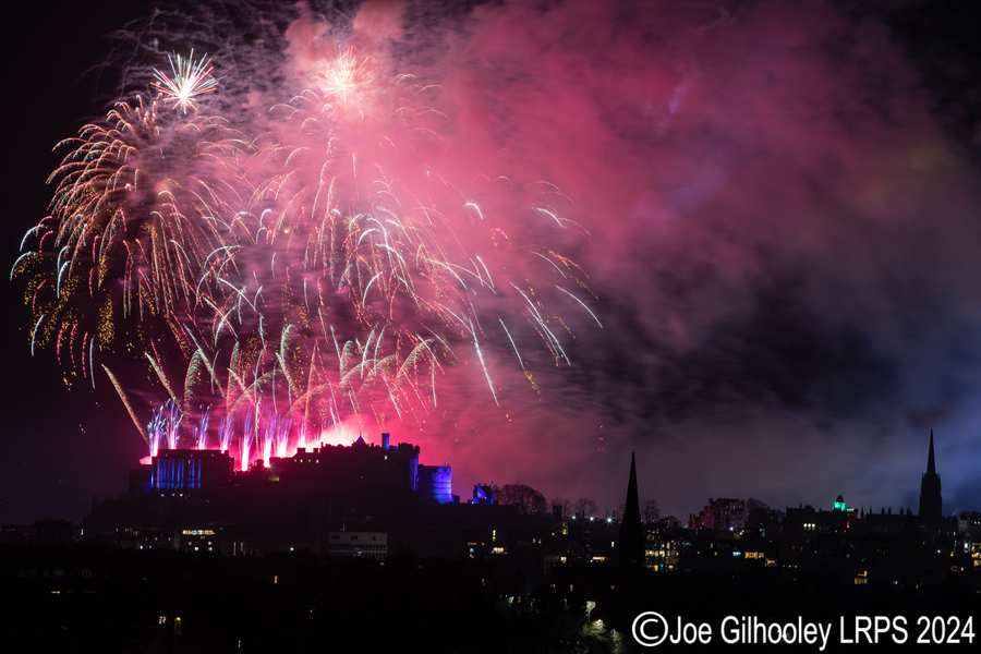 Edinburgh's New Year Fireworks 2024 from Blackford Hill Edinburgh's New Year Fireworks 2024 from Blackford Hill