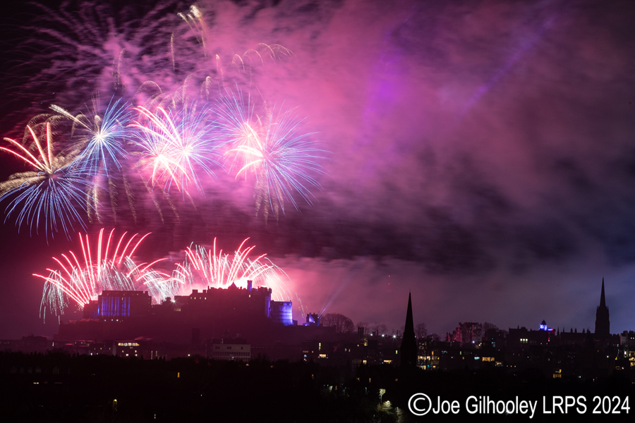 Edinburgh's New Year Fireworks 2024 from Blackford Hill Edinburgh's New Year Fireworks 2024 from Blackford Hill