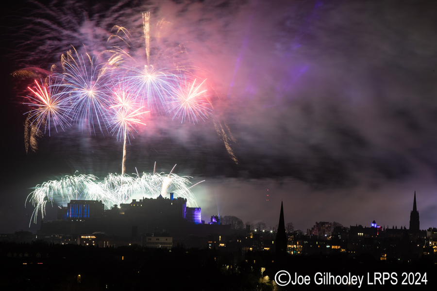Edinburgh's New Year Fireworks 2024 from Blackford Hill Edinburgh's New Year Fireworks 2024 from Blackford Hill