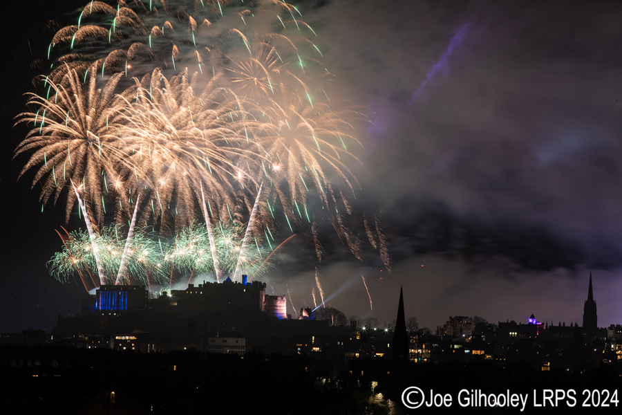 Edinburgh's New Year Fireworks 2024 from Blackford Hill Edinburgh's New Year Fireworks 2024 from Blackford Hill