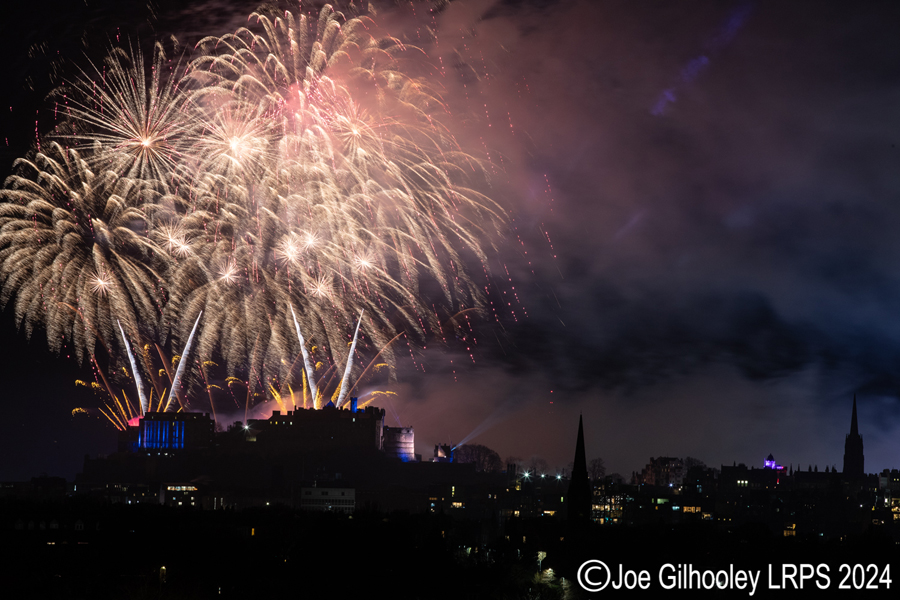 Edinburgh's New Year Fireworks 2024 from Blackford Hill Edinburgh's New Year Fireworks 2024 from Blackford Hill
