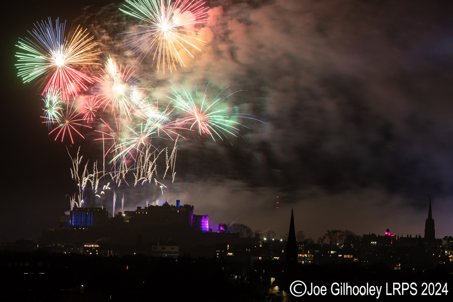 Edinburgh's New Year Fireworks 2024 from Blackford Hill Edinburgh's New Year Fireworks 2024 from Blackford Hill