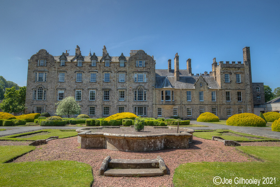 Newbattle Abbey College
