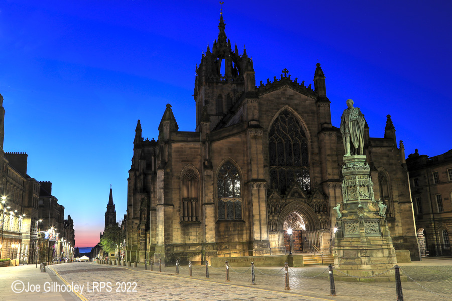 St Giles , Royal Mile, Edinburgh during blue hour before sunrise